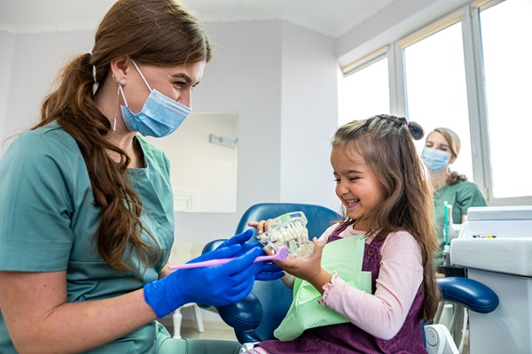 Visit A Kids Orthodontist To Enhance Young Smiles